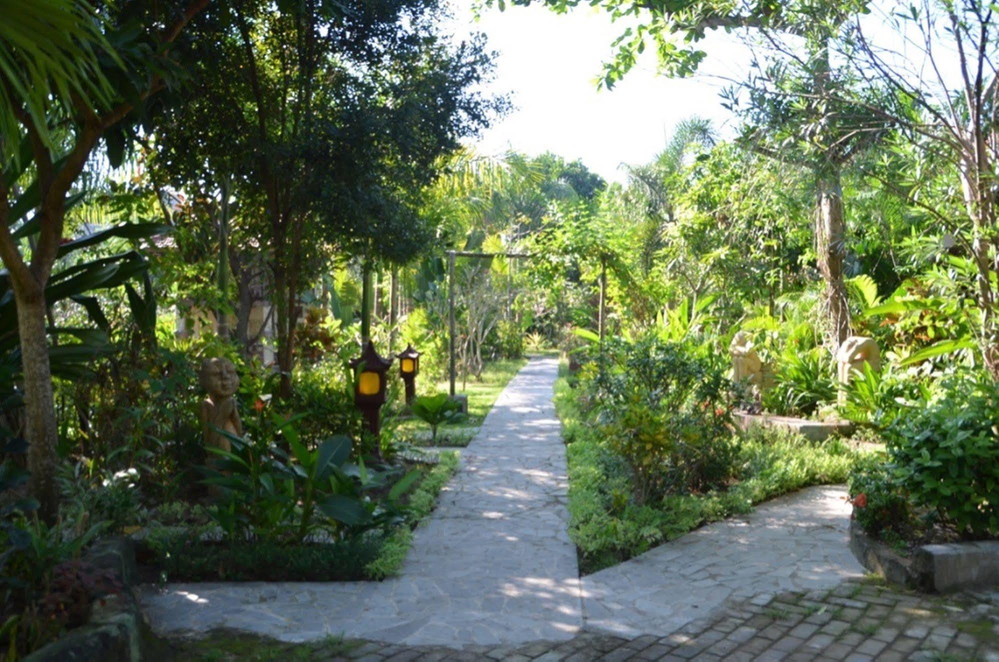 Stanley Lombok Hotel Mataram Eksteriør billede